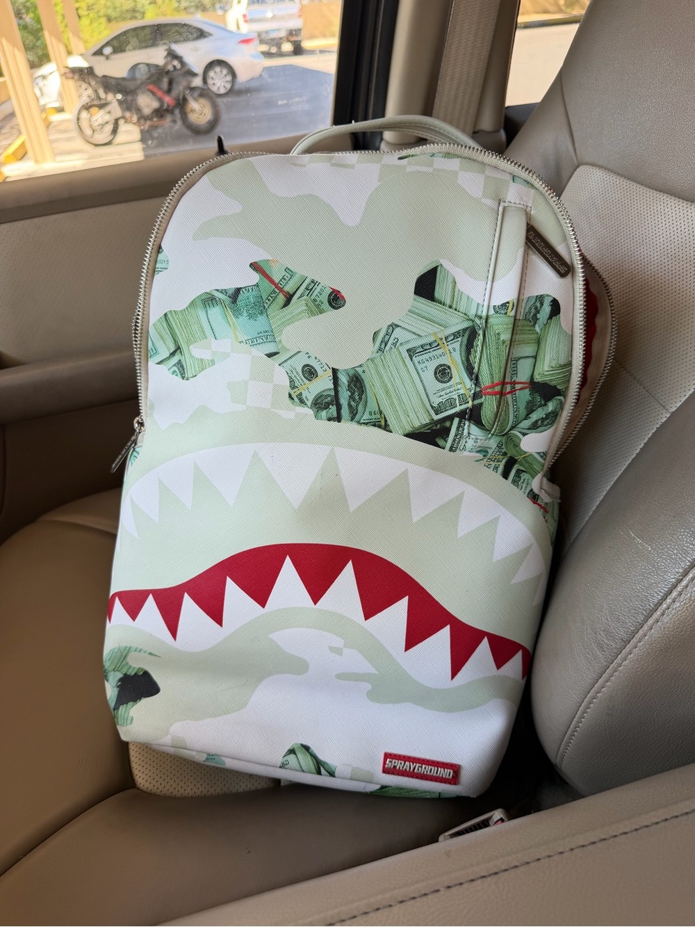 Ferocious Backpack DLXV. It’s in good overall condition,
